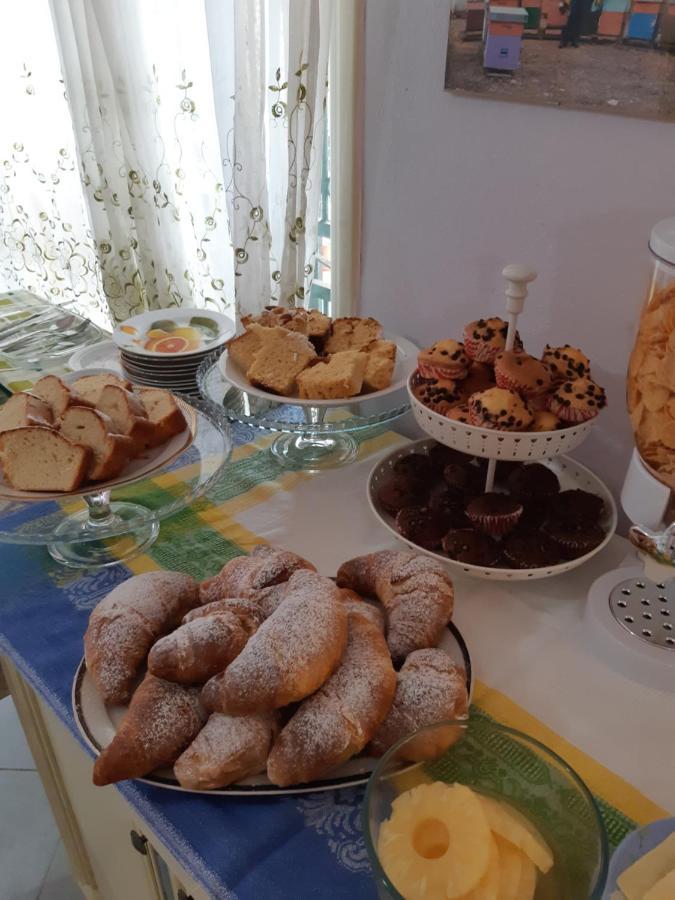 Affittacamere Da Antonella Posada  Εξωτερικό φωτογραφία
